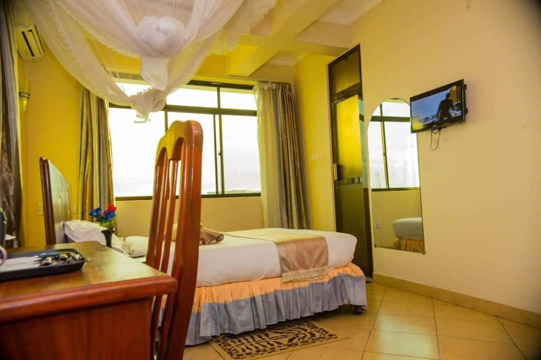Grace Land Hotel 아루샤 외부 사진